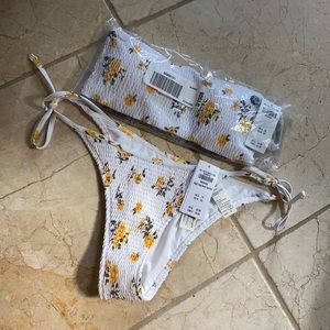 Floral bikini strapless